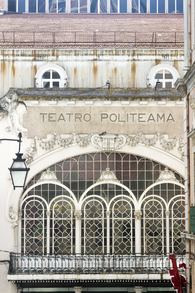Teatro Politeama, Lisbon, Portugal by Cattie Coyle Photography. © 2018, all rights reserved.