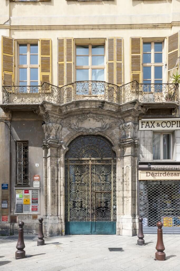 Architecture in Old Town, Nice France by Cattie Coyle Photography. © 2019, all rights reserved.