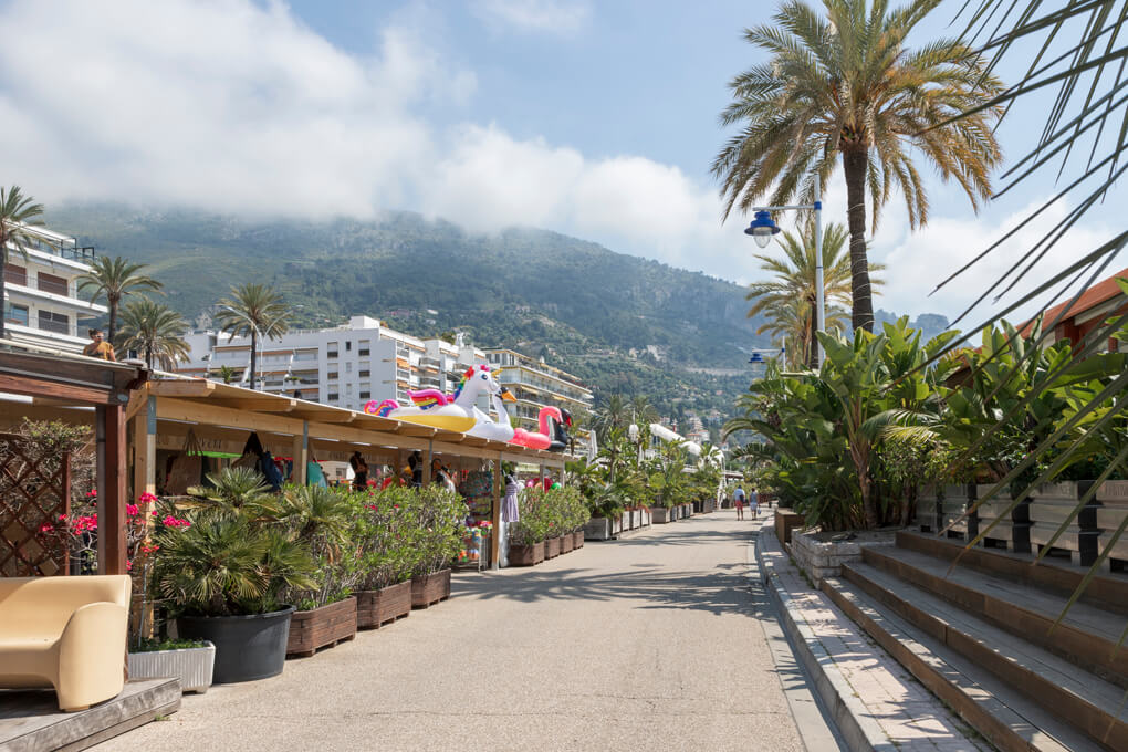 The promenade at Plage des Sablettes, Menton, France by Cattie Coyle Photography. © 2019, all rights reserved.