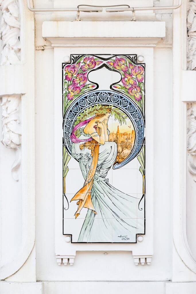 Hotel Mondial, Menton, France by Cattie Coyle Photography. © 2019, all rights reserved.