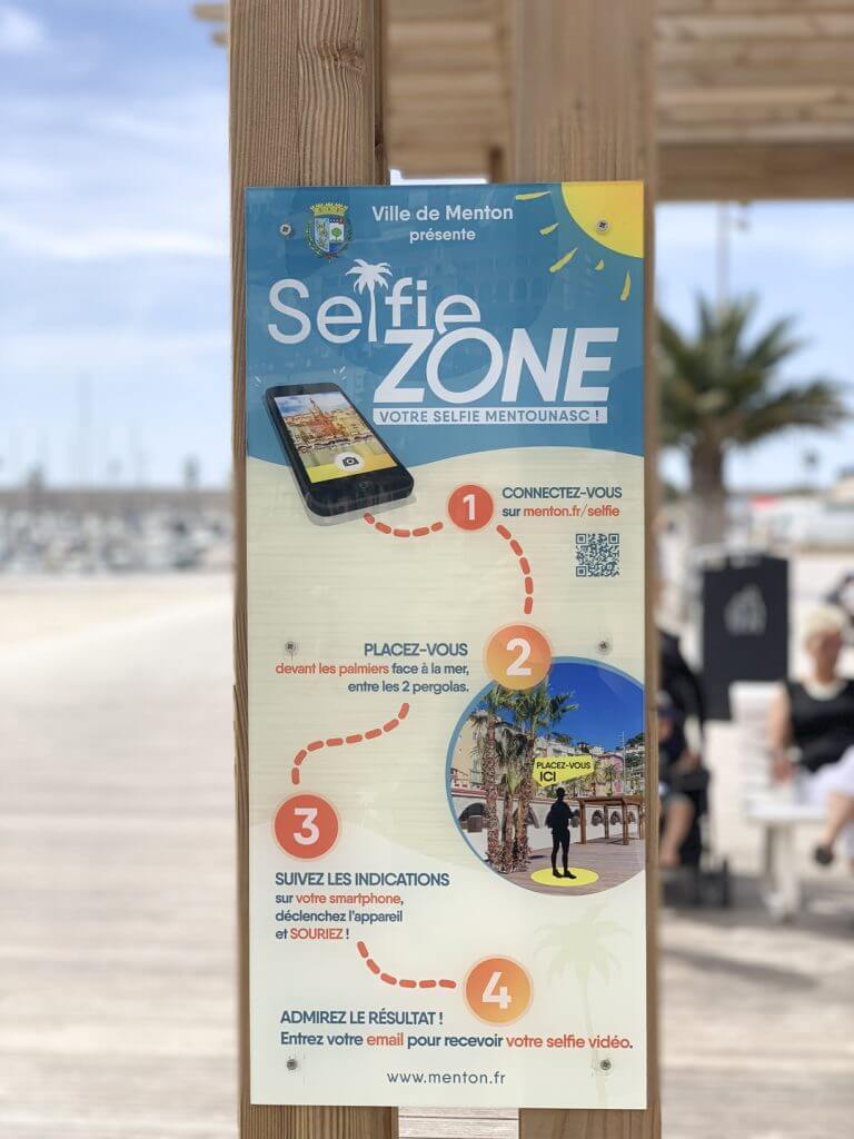 Selfie spot at at Plage des Sablettes, Menton, France by Cattie Coyle Photography. © 2019, all rights reserved.