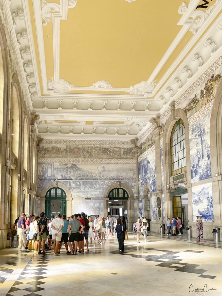 Sao Bento train station, Porto, Portugal by Cattie Coyle Photography. © 2024, all rights reserved.