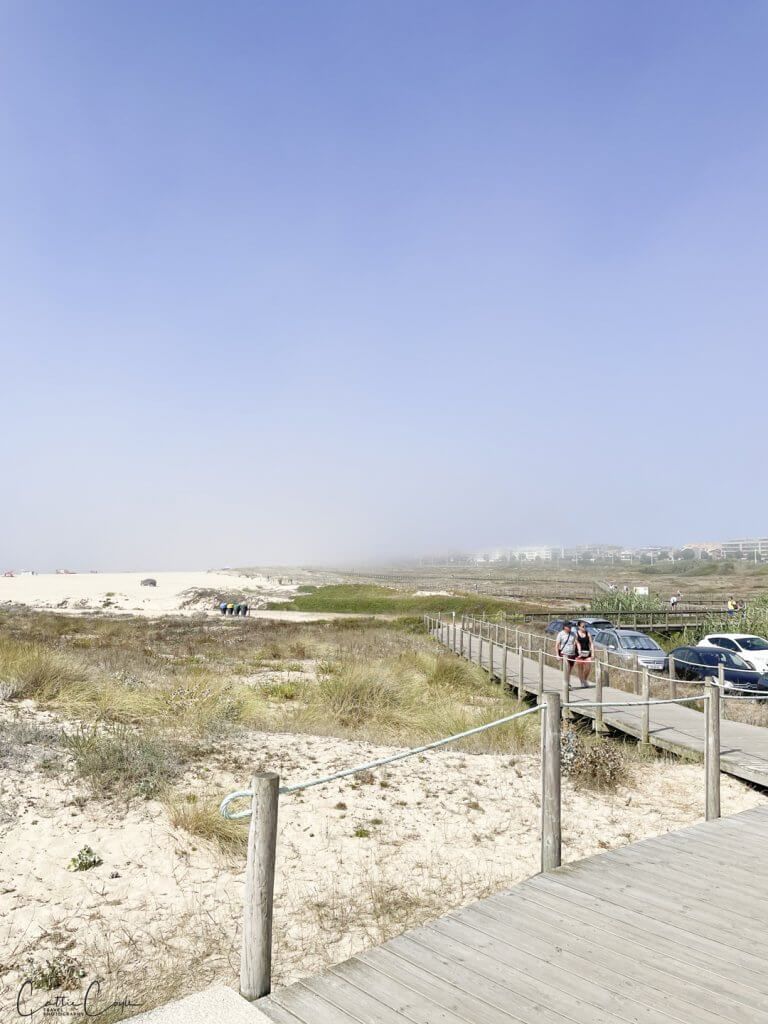 Walking in Portugal: Boardwalk between Espinho and Praia da Aguda by Cattie Coyle Photography. © 2024, all rights reserved.