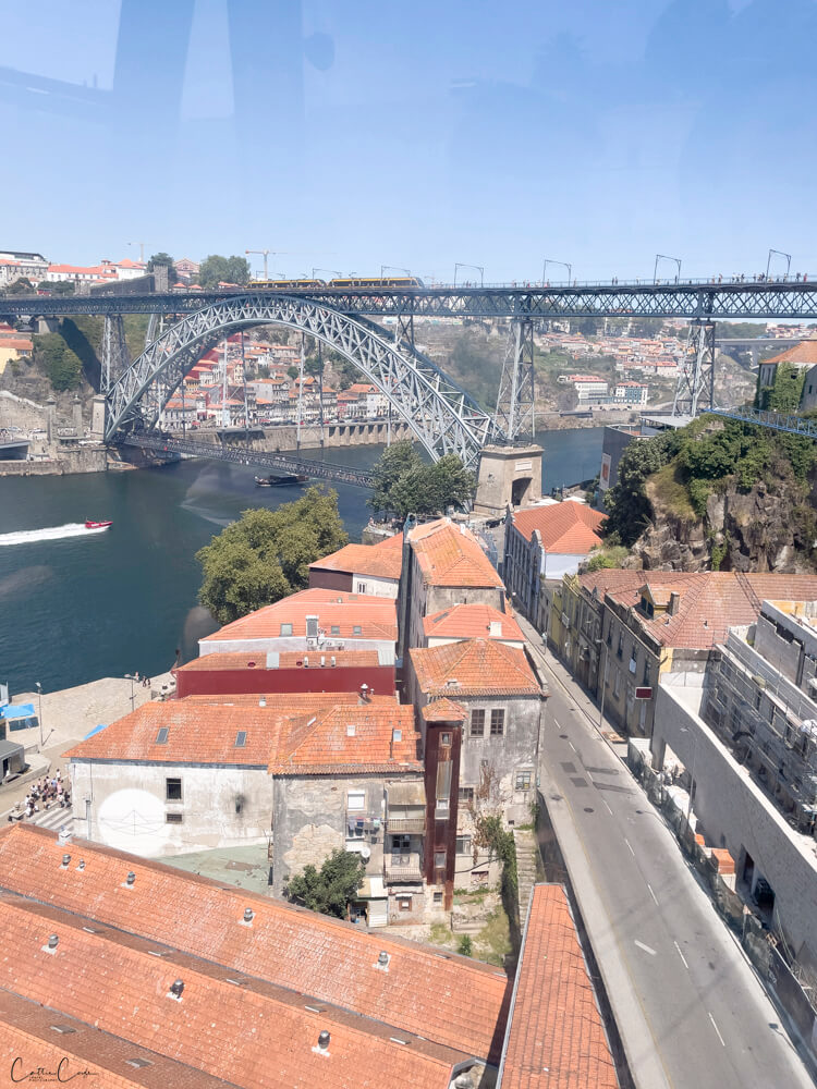 Luís I Bridge, Porto, Portugal by Cattie Coyle Photography. © 2024, all rights reserved.