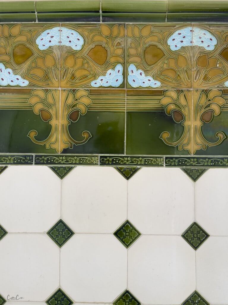 Wall tiles at a public bathroom in the Jardim do Passeio Alegre, Foz do Douro, Portugal, by Cattie Coyle Photography. © 2024, all rights reserved.